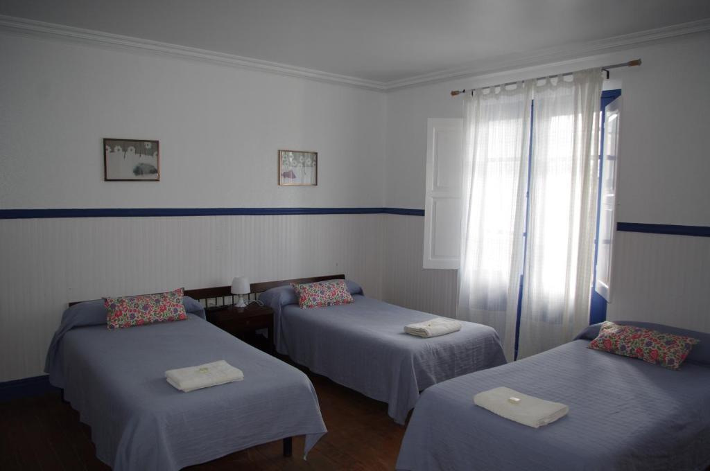 Pension "La Marina" Castro Urdiales Esterno foto